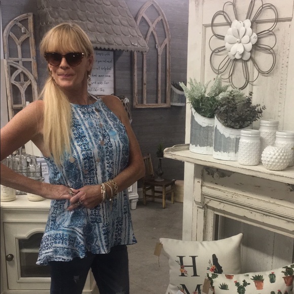 Meet your Posher, Joann - Picture 6 of 6